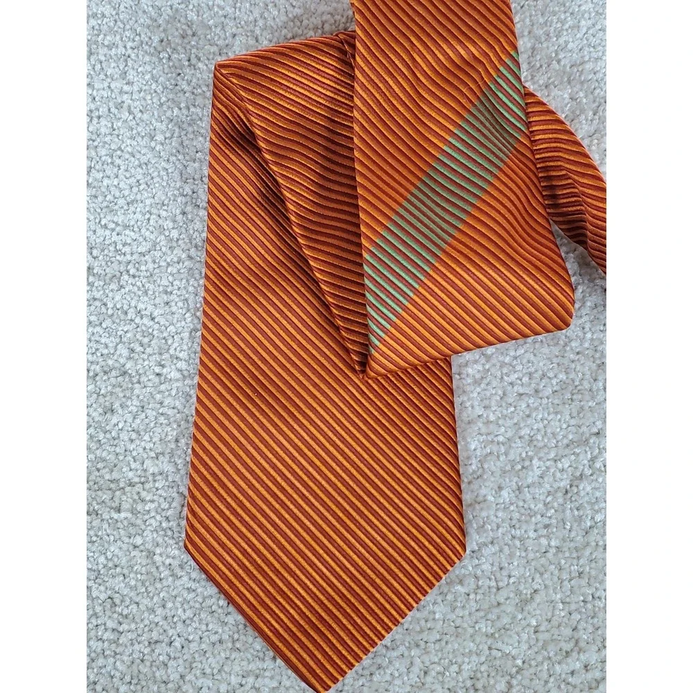 Salvatore Ferragamo Men's Neck Tie Orange Stripe Pattern Silk 59